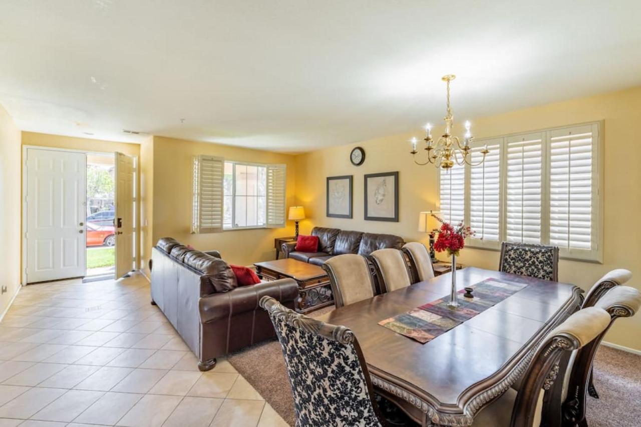 Family-Friendly 4Br Home - Spacious - Great Location 方塔纳 外观 照片